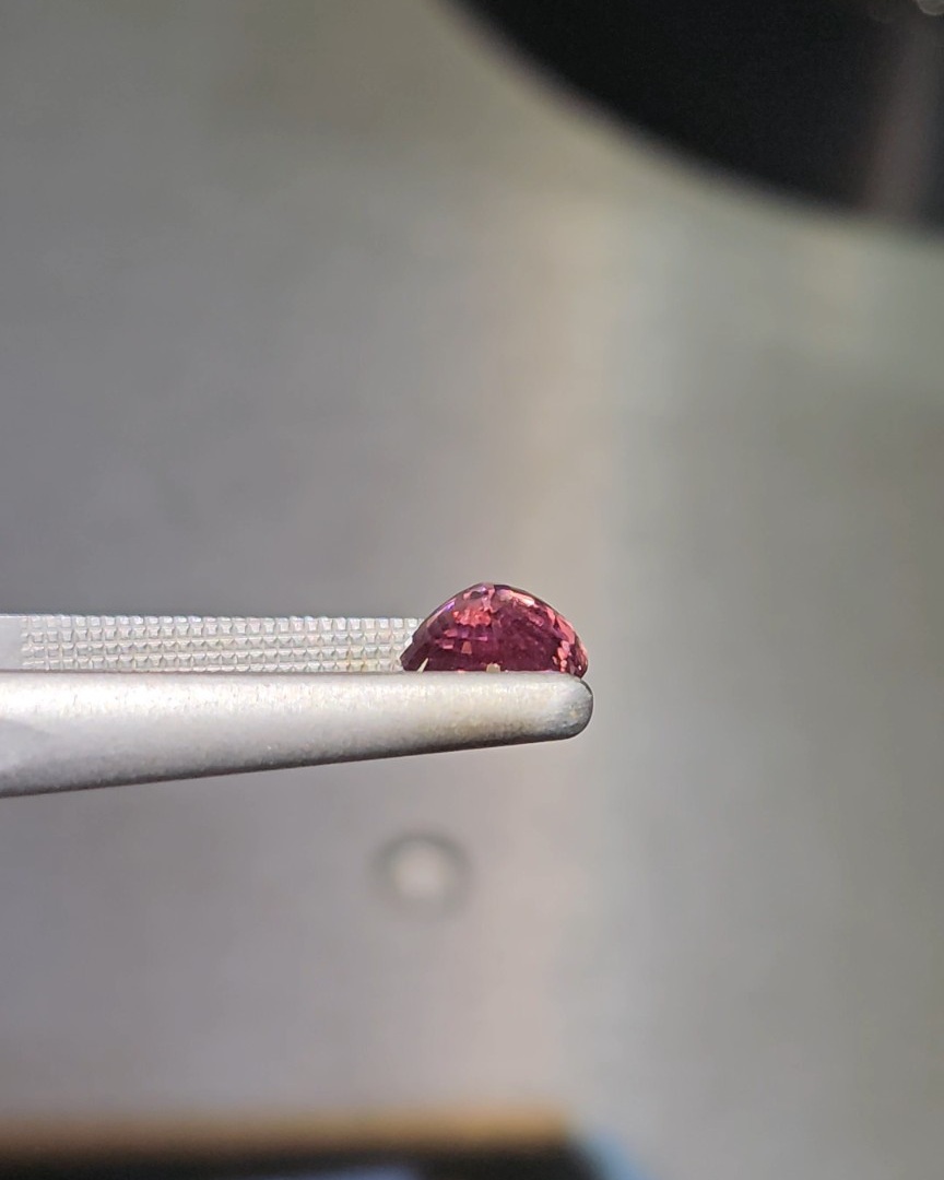 天然帕帕拉恰藍寶石（粉橙色）實拍 2
